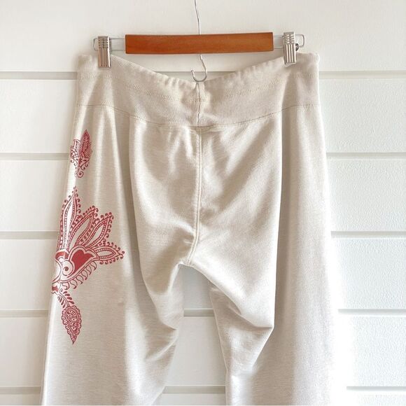 Lucky Brand Women’s Off White Rare Embroidered Wide Leg Relaxed Fit Sweatpants M - Picture 6 of 10